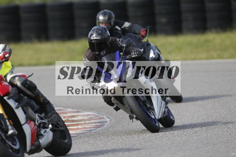 /Archiv-2024/17 01.05.2024 Speer Racing ADR/Schnuppertraining